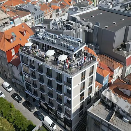 Stylish With Balcony Appartamento